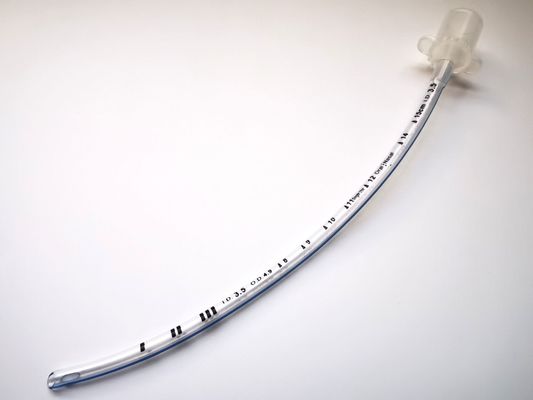 comprar Tubo endotraqueal preformado de rayos X 3,5 mm facilidad de inserción Ett sin manguito fabricación en línea