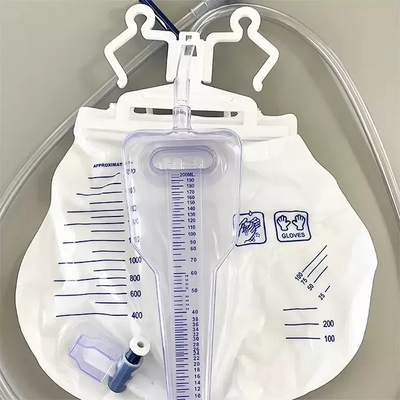 Buen precio Bolso externo médico 2000ml de la orina de la orina del drenaje del bolso de la orina del sistema disponible del metro en línea