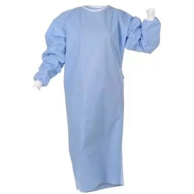 Buen precio Batas quirúrgicas estériles desechables reforzadas, ropa para quirófano de hospital. en línea