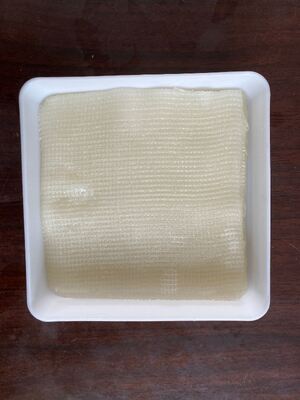 Buen precio Apósito estéril de gasa de parafina médica para quemaduras 10x10CM antiadherente para curación húmeda de heridas en línea