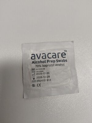 Buen precio Toallitas estériles no volátiles de tamaño personalizado con almohadillas de preparación de alcohol isopropílico al 70% para uso médico y doméstico en línea